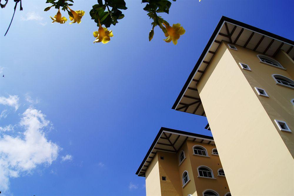 Apartotel & Suites Villas Del Rio San José Eksteriør billede