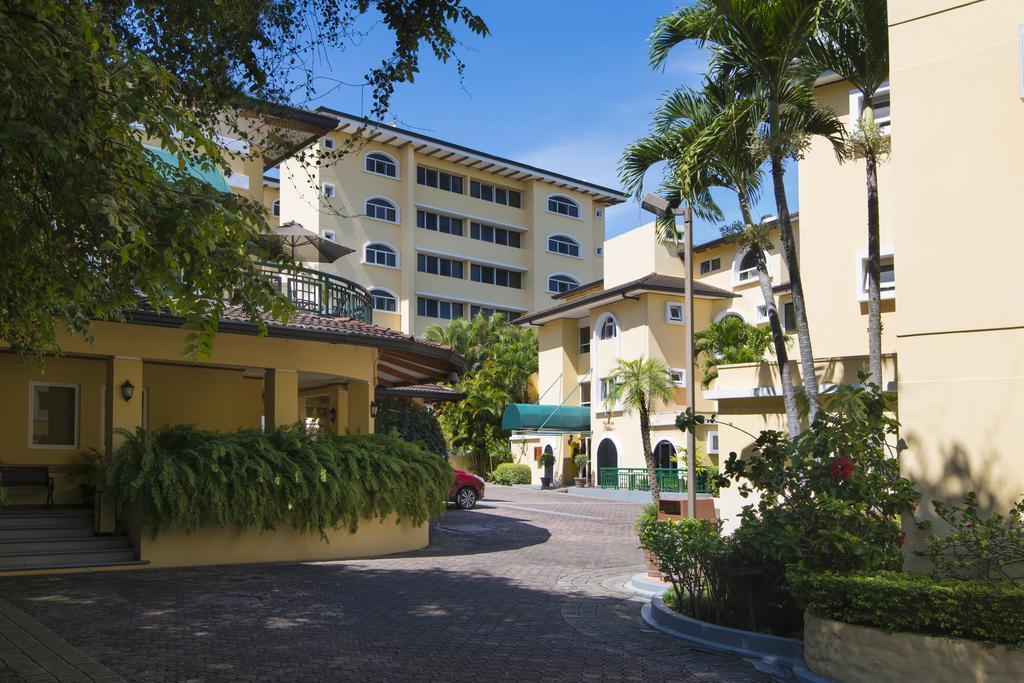 Apartotel & Suites Villas Del Rio San José Eksteriør billede