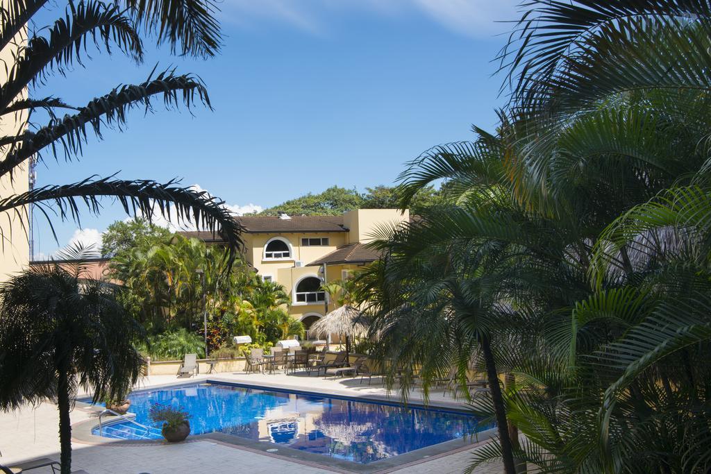 Apartotel & Suites Villas Del Rio San José Eksteriør billede
